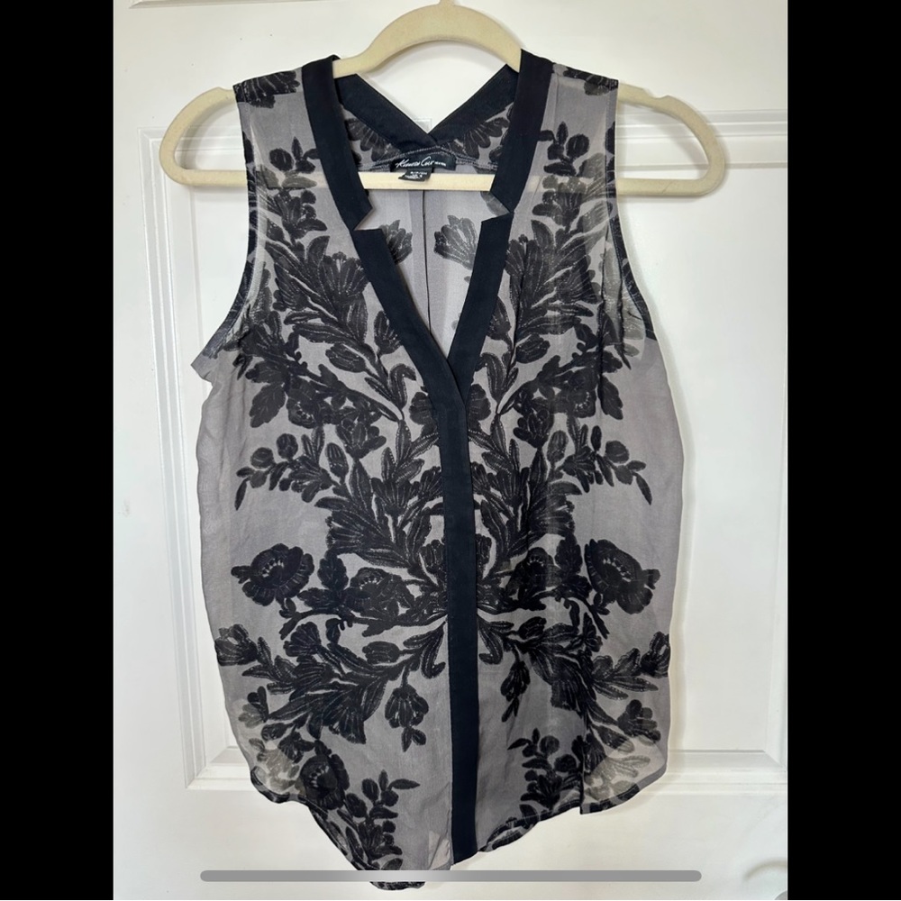 Kenneth Cole Blouse